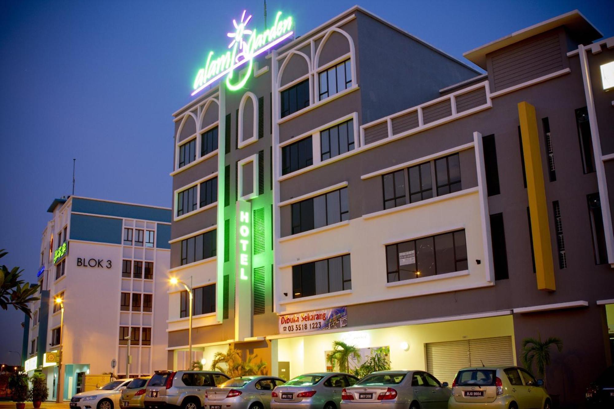 Alami Garden Hotel Shah Alam Bagian luar foto