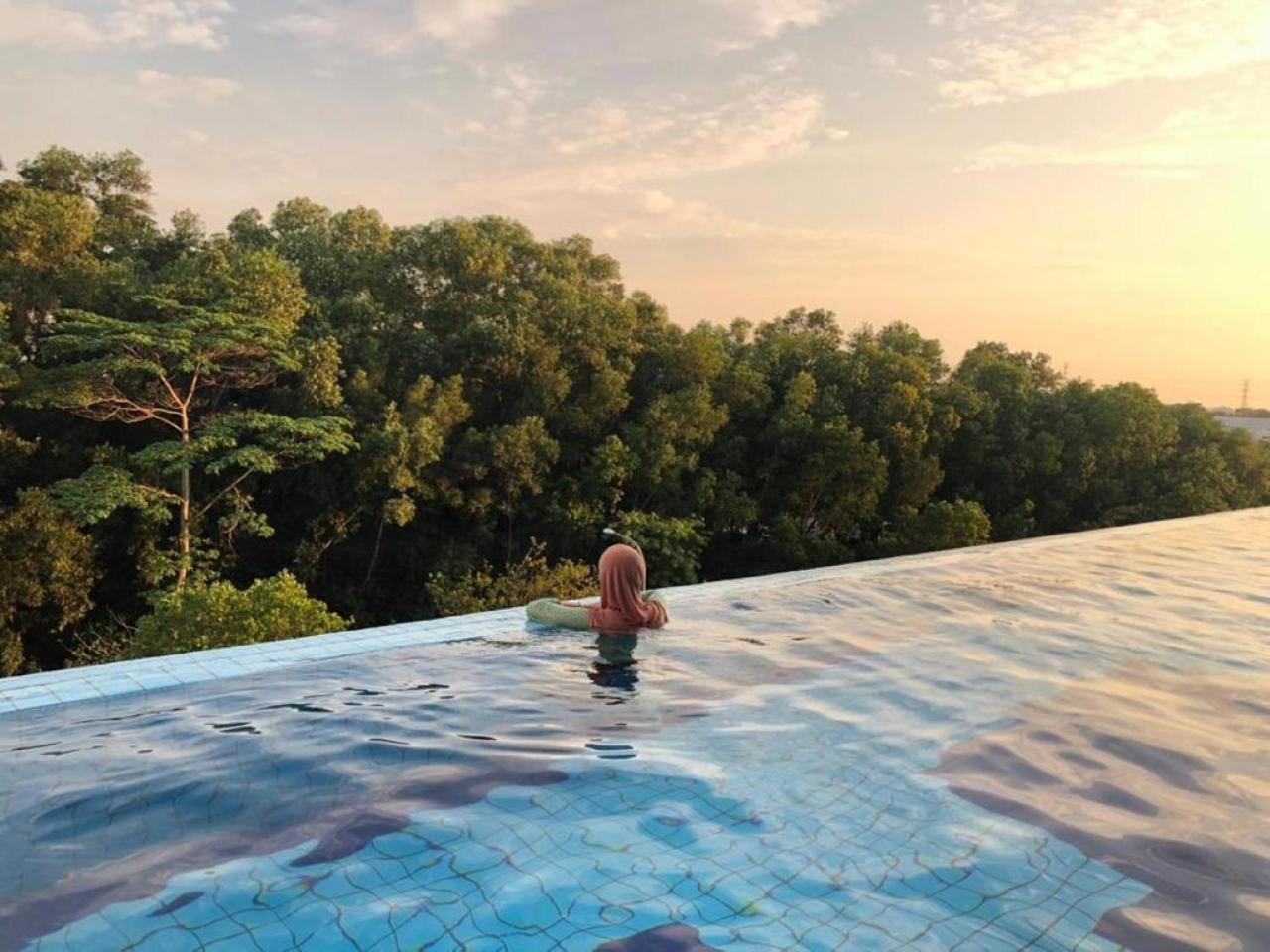 Alami Garden Hotel Shah Alam Bagian luar foto